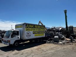 Best Construction Debris Removal  in Tecumseh, MI